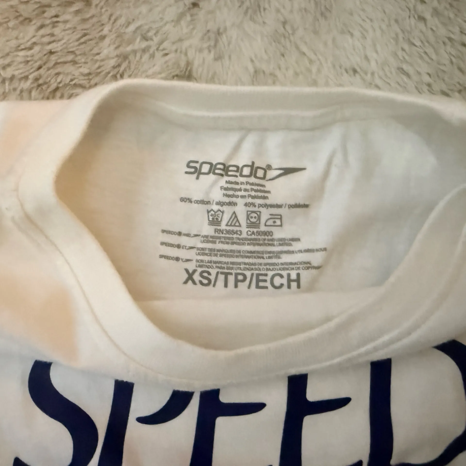 Speedo  White and Red Crop Top - Image 3