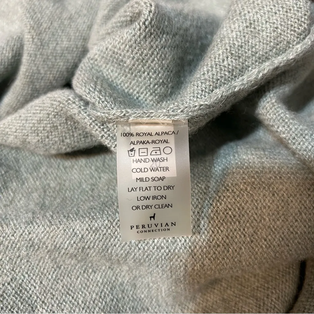 Peruvian Connection 100% Royal Alpaca Turtleneck Sweater Blue Size Medium - Image 6