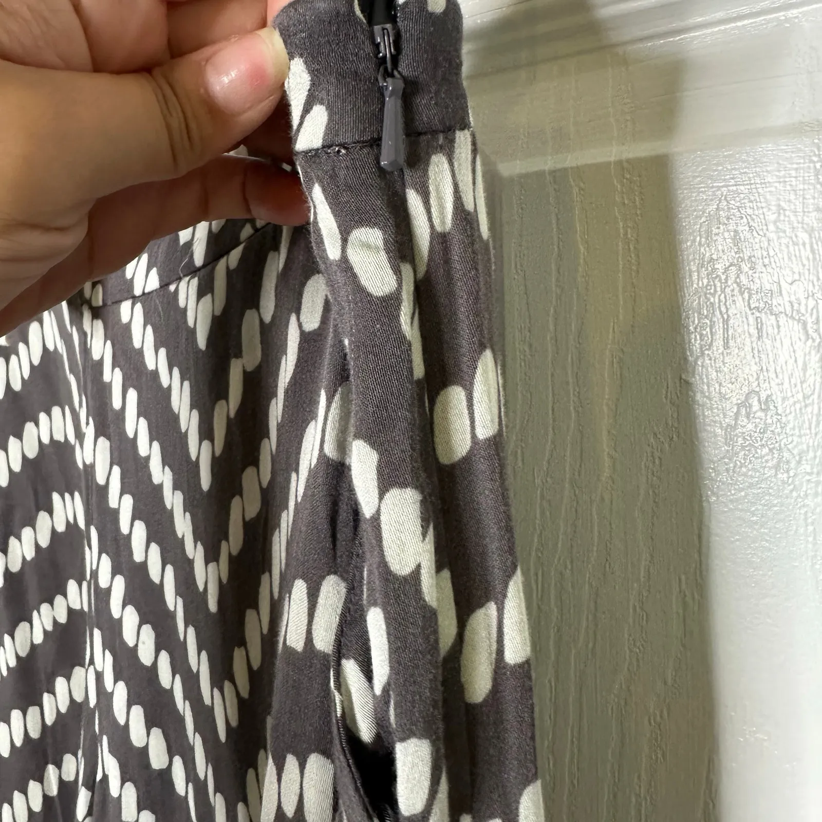 Cartonnier Anthropologie Wide Leg Gray Chevron‎ Pants Size 6 - Image 5