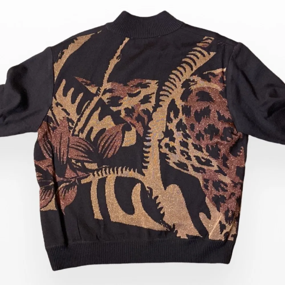 St. John Sport by Marie Gray brown/gold tinsel thread leopard sw… - Image 7