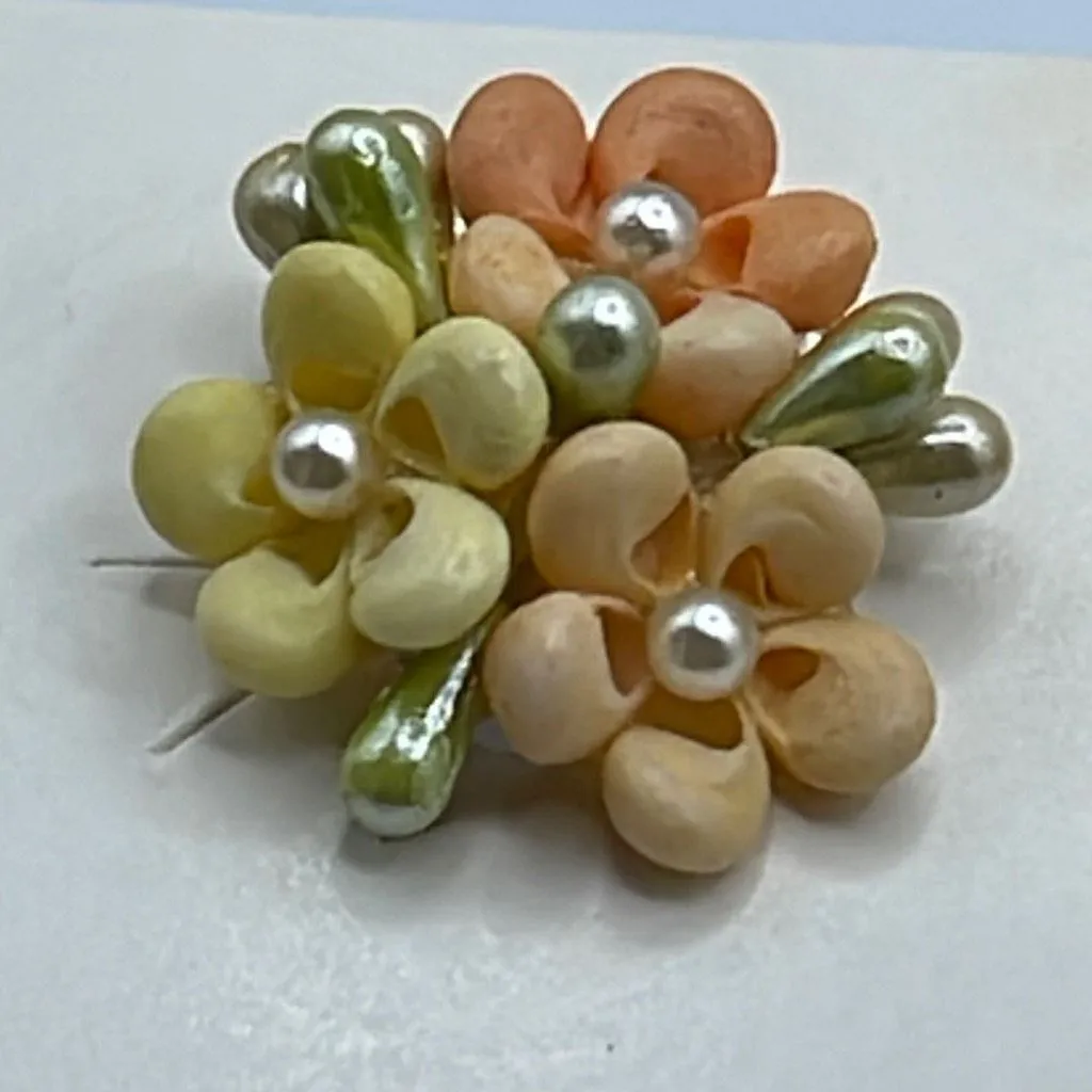 Charming little handmade shell flowers with screw backs  earrings - Image 2