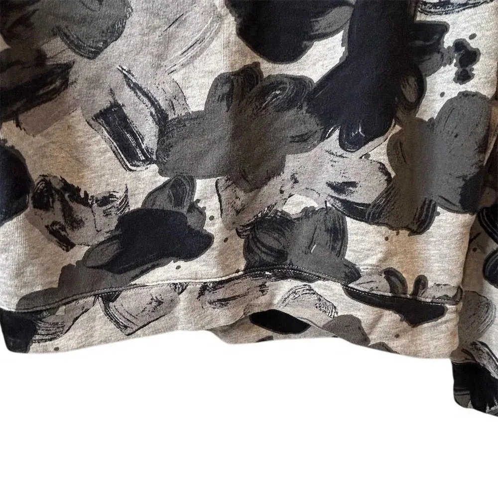 L.O.G.G. Women's Gray Floral Pullover Sweater Size S Casual - Image 3