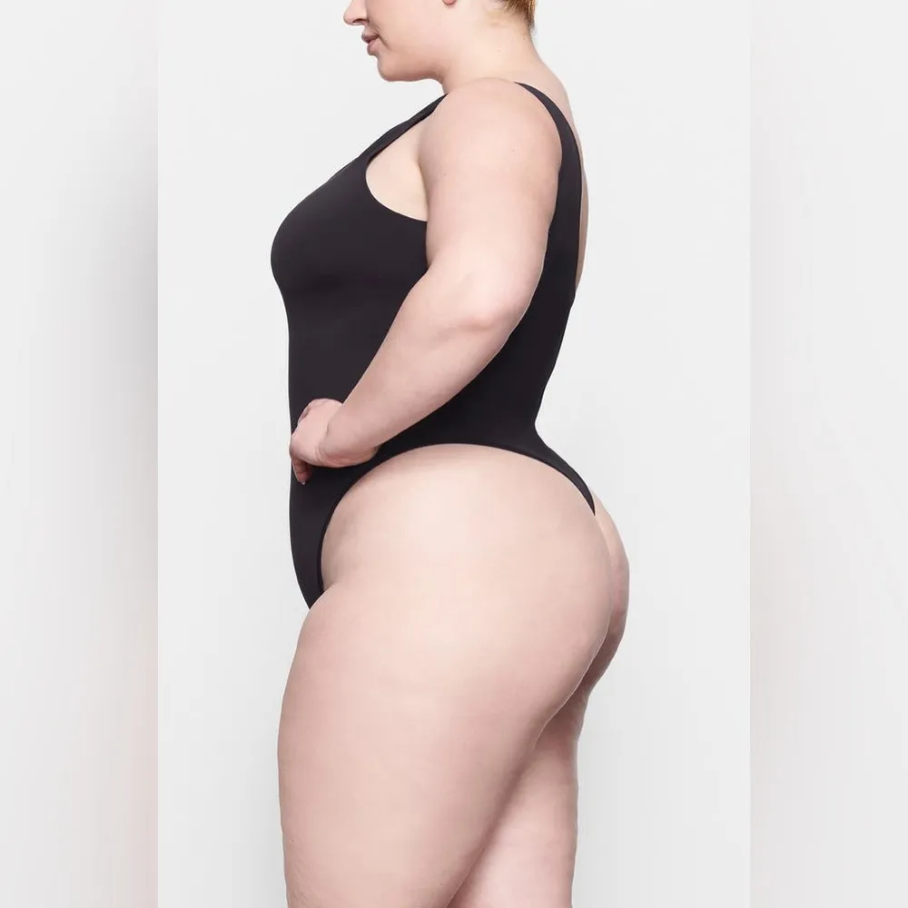 SKIMS Soft Smoothing Seamless Thong Bodysuit, Size XSmall, $68 - Image 7