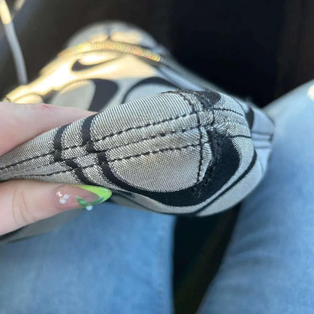 Coach Black and Gray Signature Crossbody Bag - Image 8