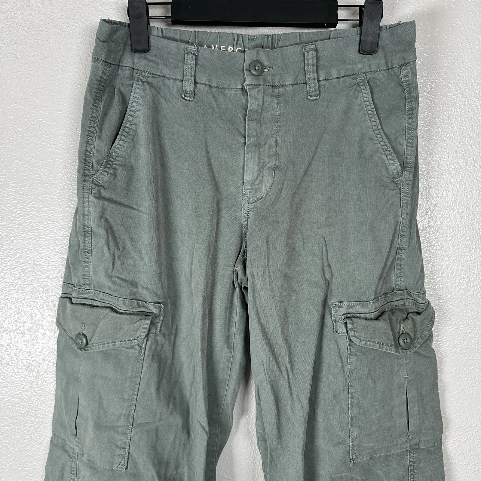 American Eagle Pants Womens Size 4Short Mid Rise Baggy Wide Leg Cargo Green - Image 2