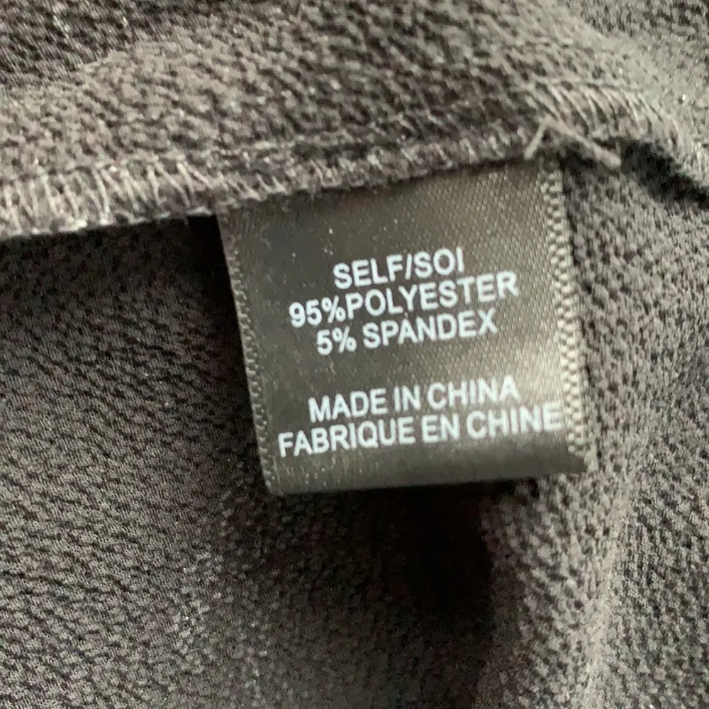 WAFY Black V-neck Puff Long-sleeve Blouse Top  Shirt Size S W-038 - Image 7