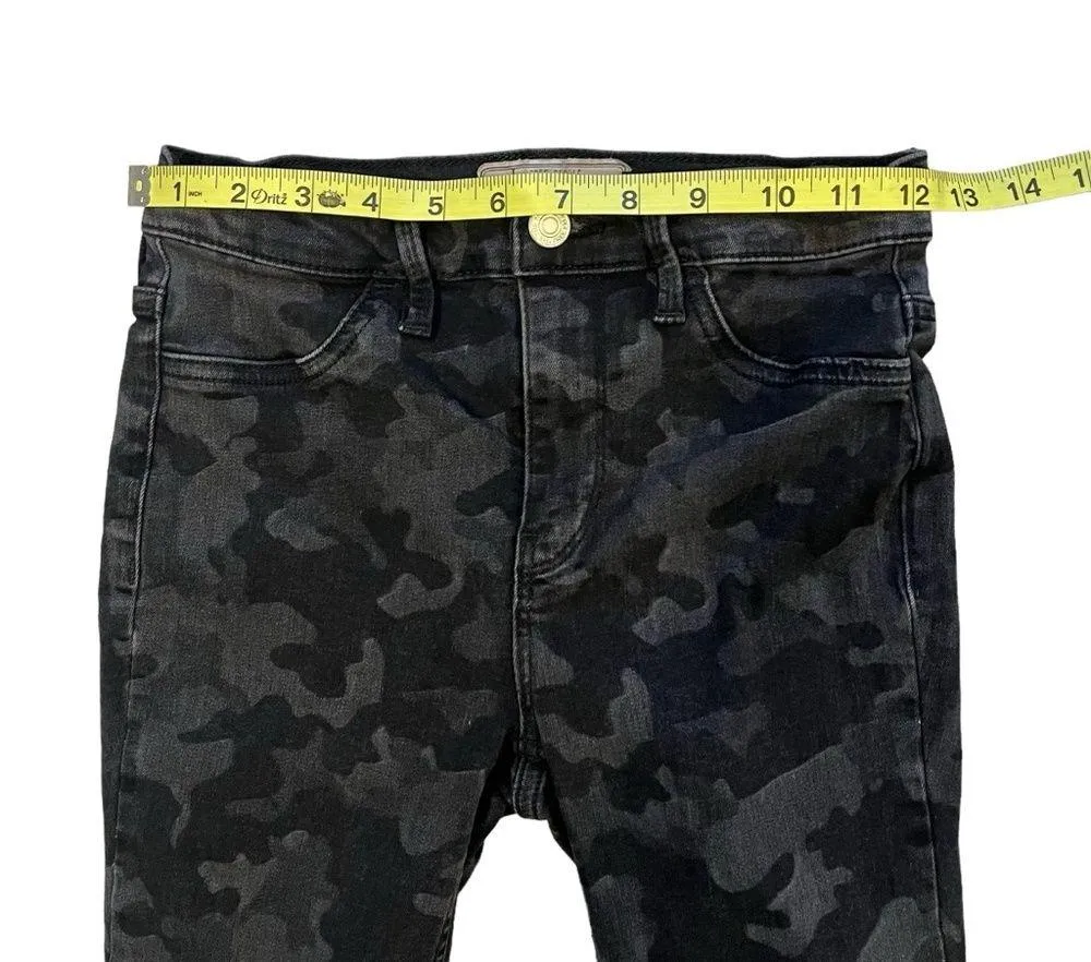 Free People Black Camo Skinny Jegging Long Lean Jeans, Sz 25 - Image 11