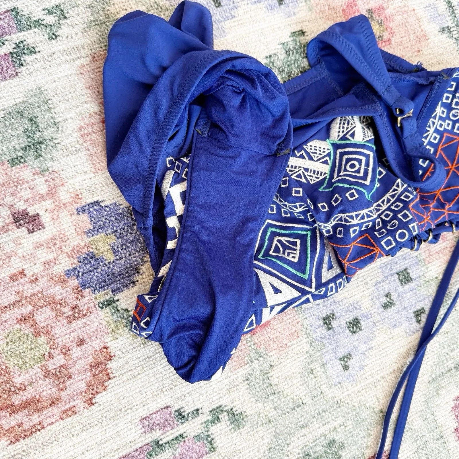 Trina Turk Womens Lace Up One Piece Swimsuit Size 4 Aztec Travel Resort Vacation - Image 5