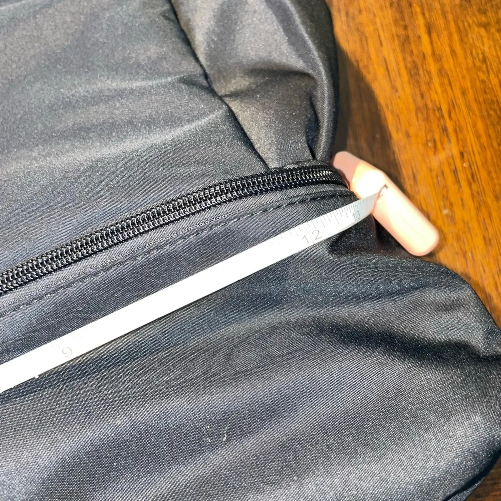 New black beyond yoga bag - Image 3