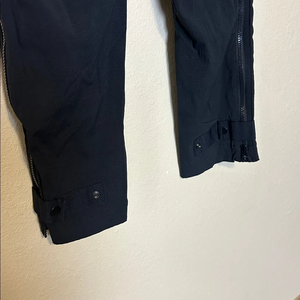 Athleta Trekkie Hike Pants size 6 Black - Image 9