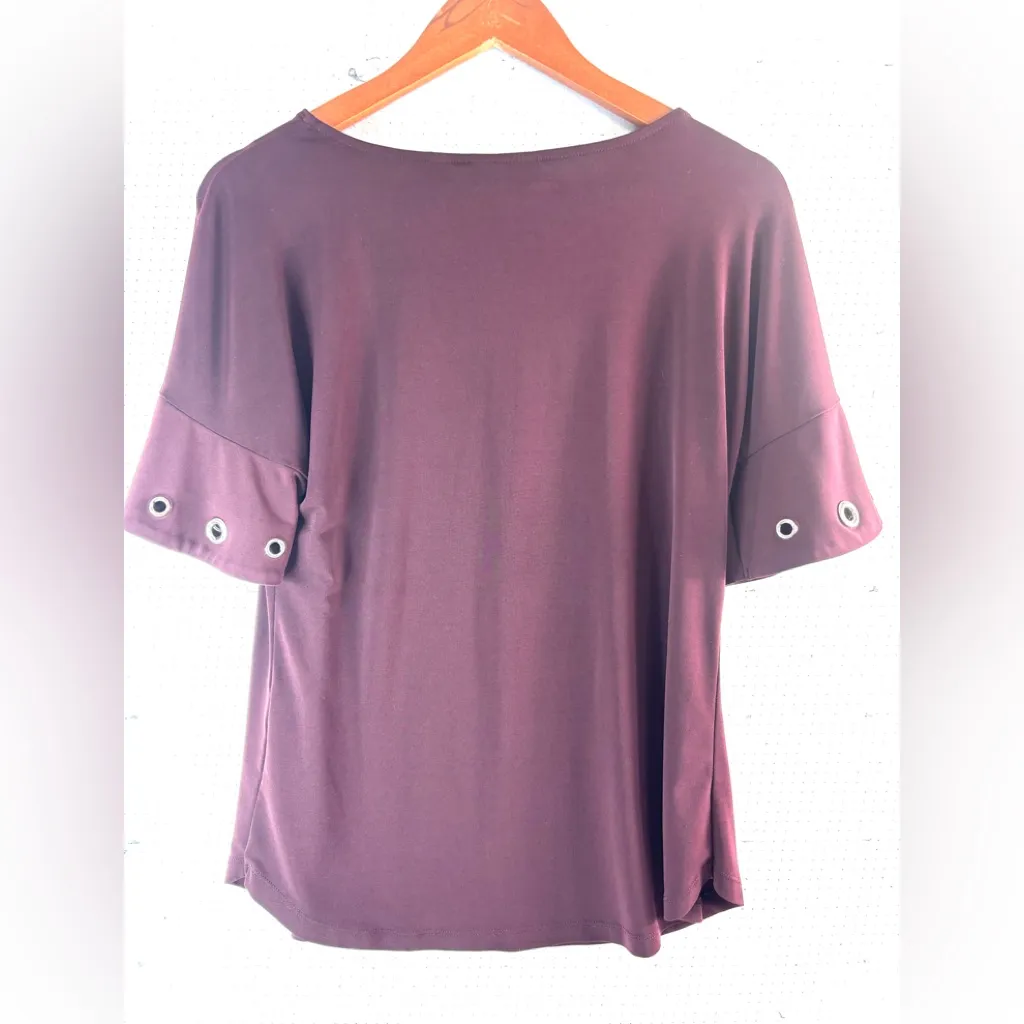 7th Avenue M Stylish Maroon Short Sleeve Top with Grommet Accents Red Size M - Image 2