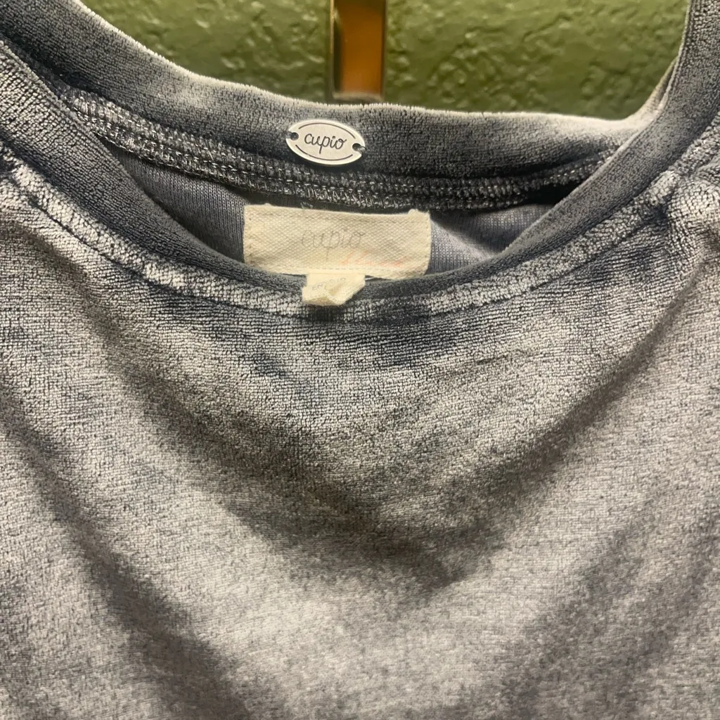 Cupio Heather Gray Knit Top - Image 4