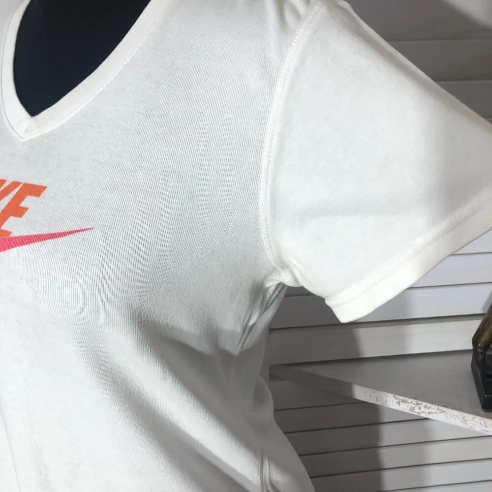 Vintage 90s Nike Swoosh Logo V Neck T-Shirt White Pink Large - Image 11