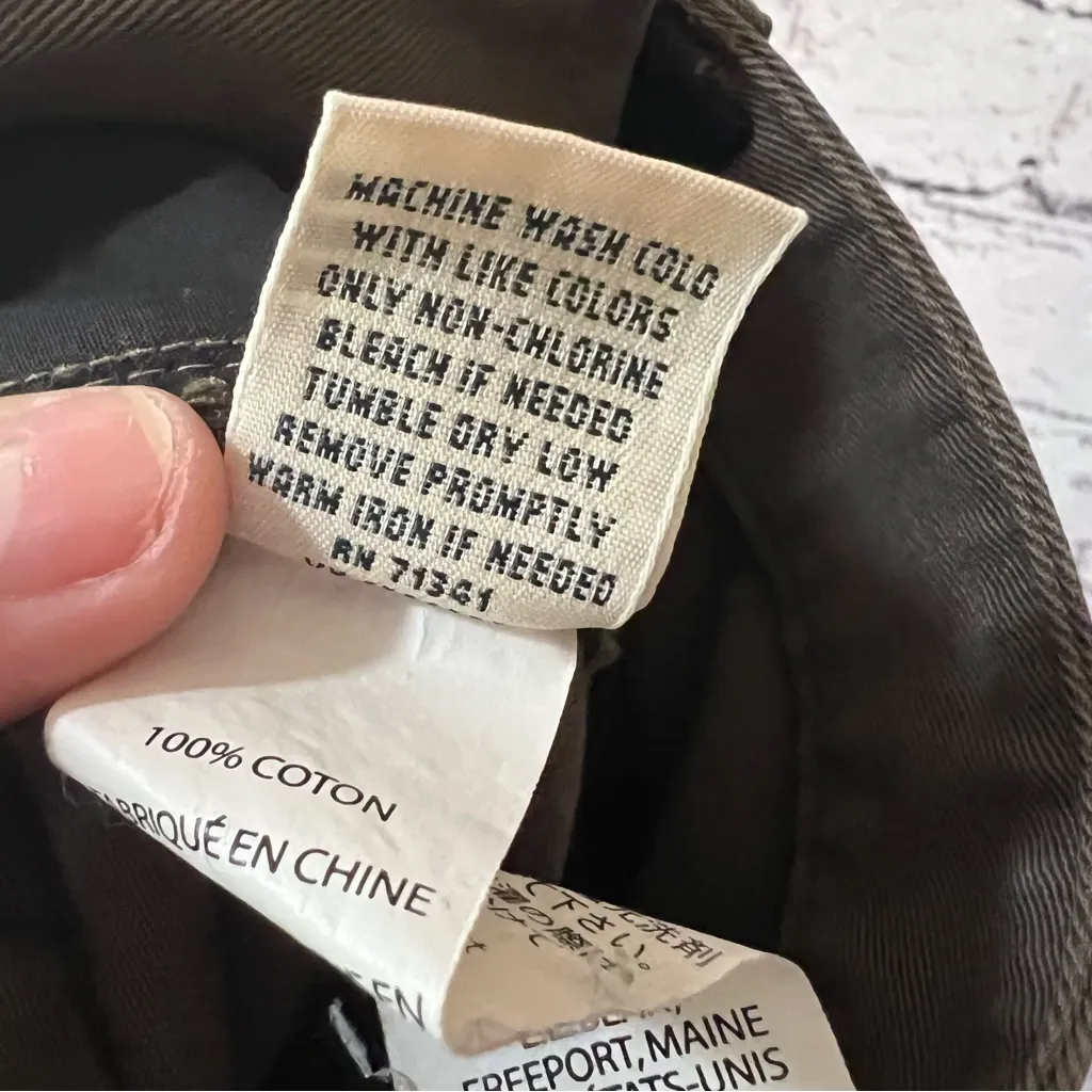 L.L. Bean Vintage Women’s‎ Classic Fit High Waist Chino Shorts Size 14 Regular Green - Image 6