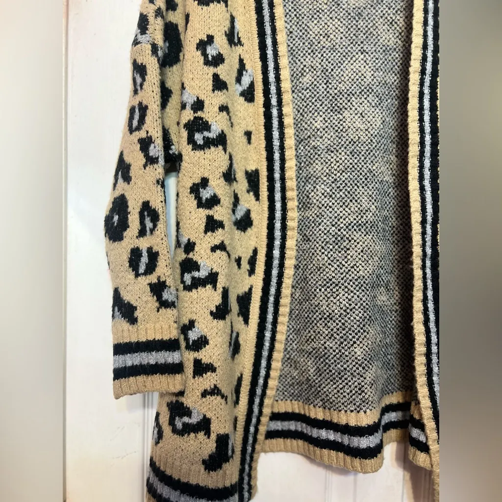 Vintage Havana Leopard Print Cardigan - Image 4