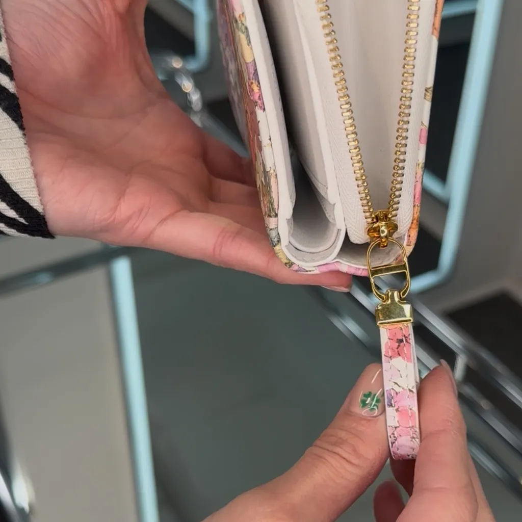 Christian Dior  Wallet - Image 2