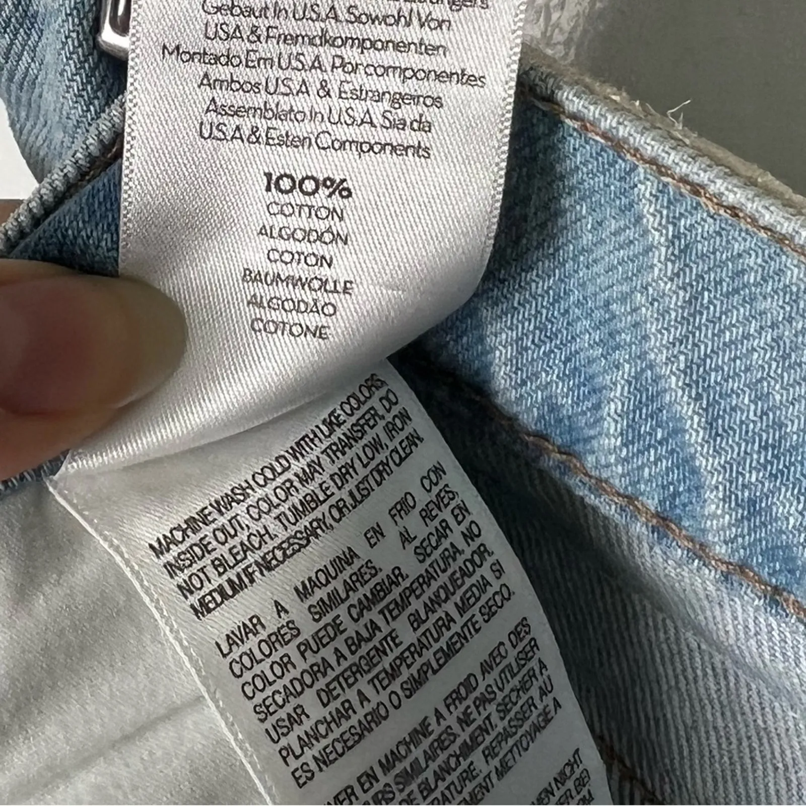 MOTHER SNACKS Cotton High Rise The Pleated Fun Dip Shorts in Just A Nibble 26 Blue - Image 7