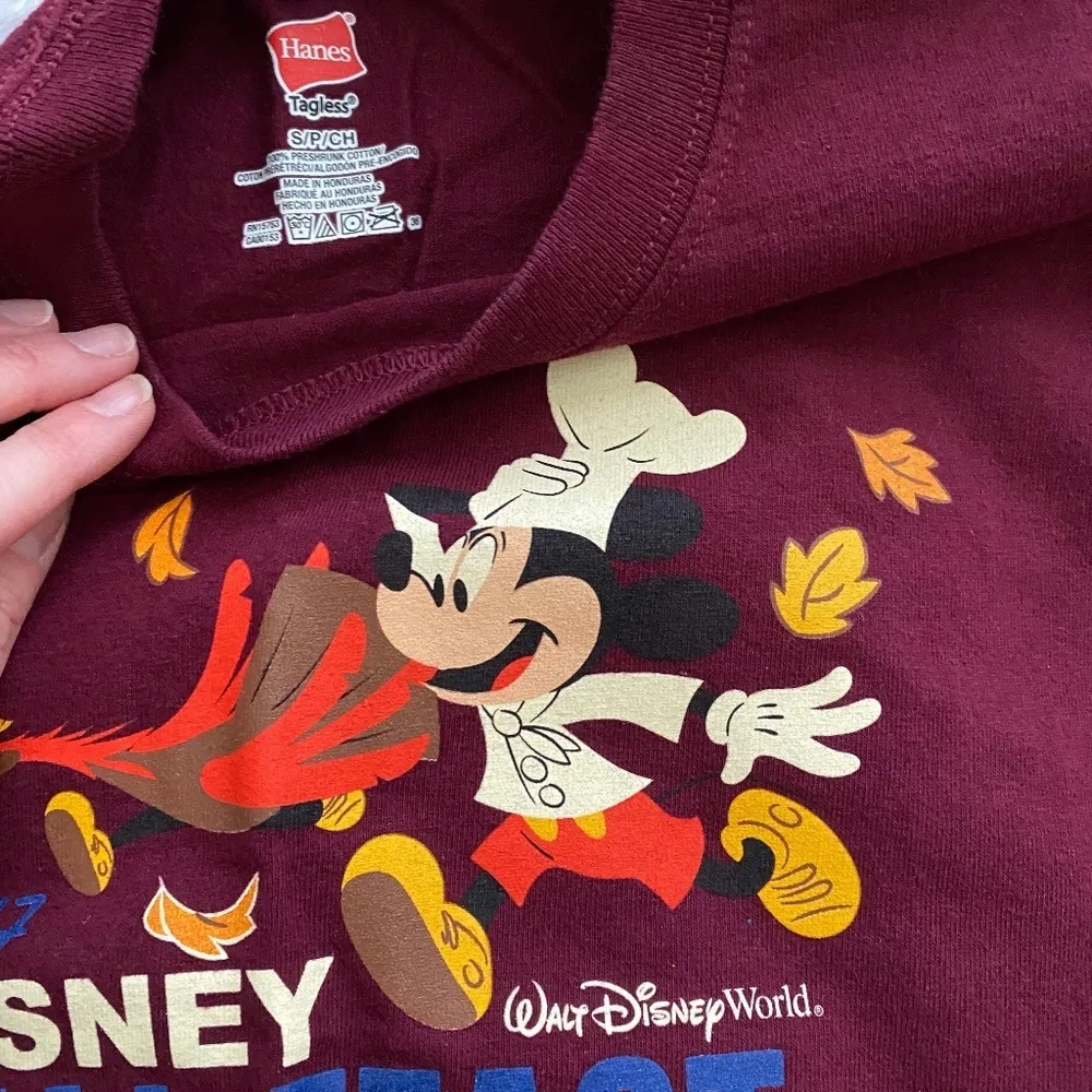 runDisney 2017 Disney Fall Feast 5K Disney World Mickey Race Shirt Adult Small - Image 3