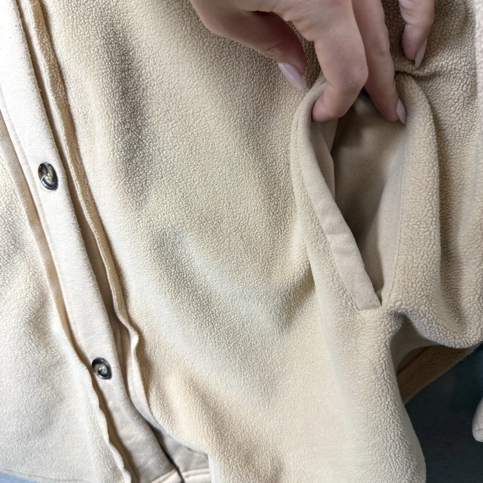 BiBi Fleece Buttoned Down Oversized Shirt Jacket Tan Fall Winter Women’s Size XL - Image 4