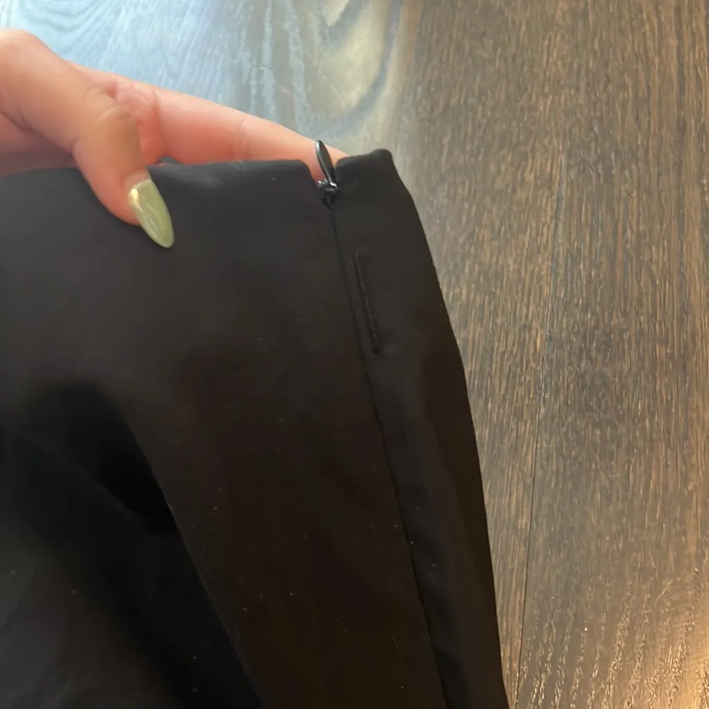 Below the knee black pencil skirt - Image 3