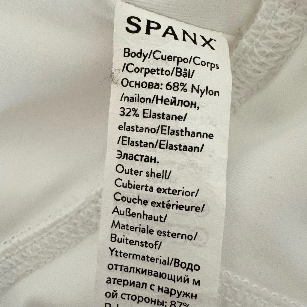 New Spanx Get Moving Skort 17" Booty Boost Short White Size M - Image 12