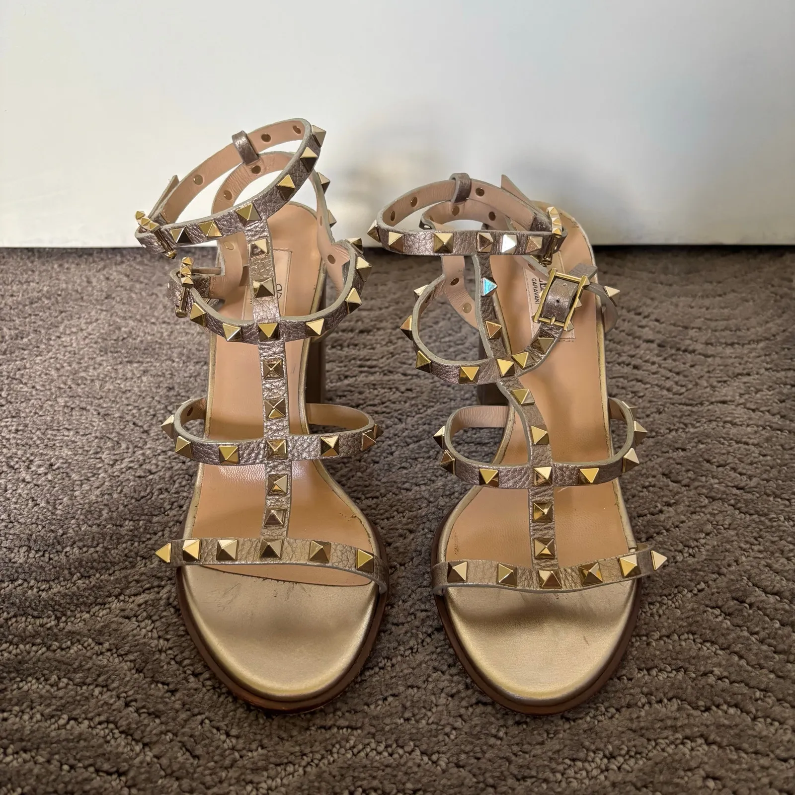 Valentino Garavani Rockstud Caged 90mm Block Heel Sandals Silver Leather Size 39 - Image 3