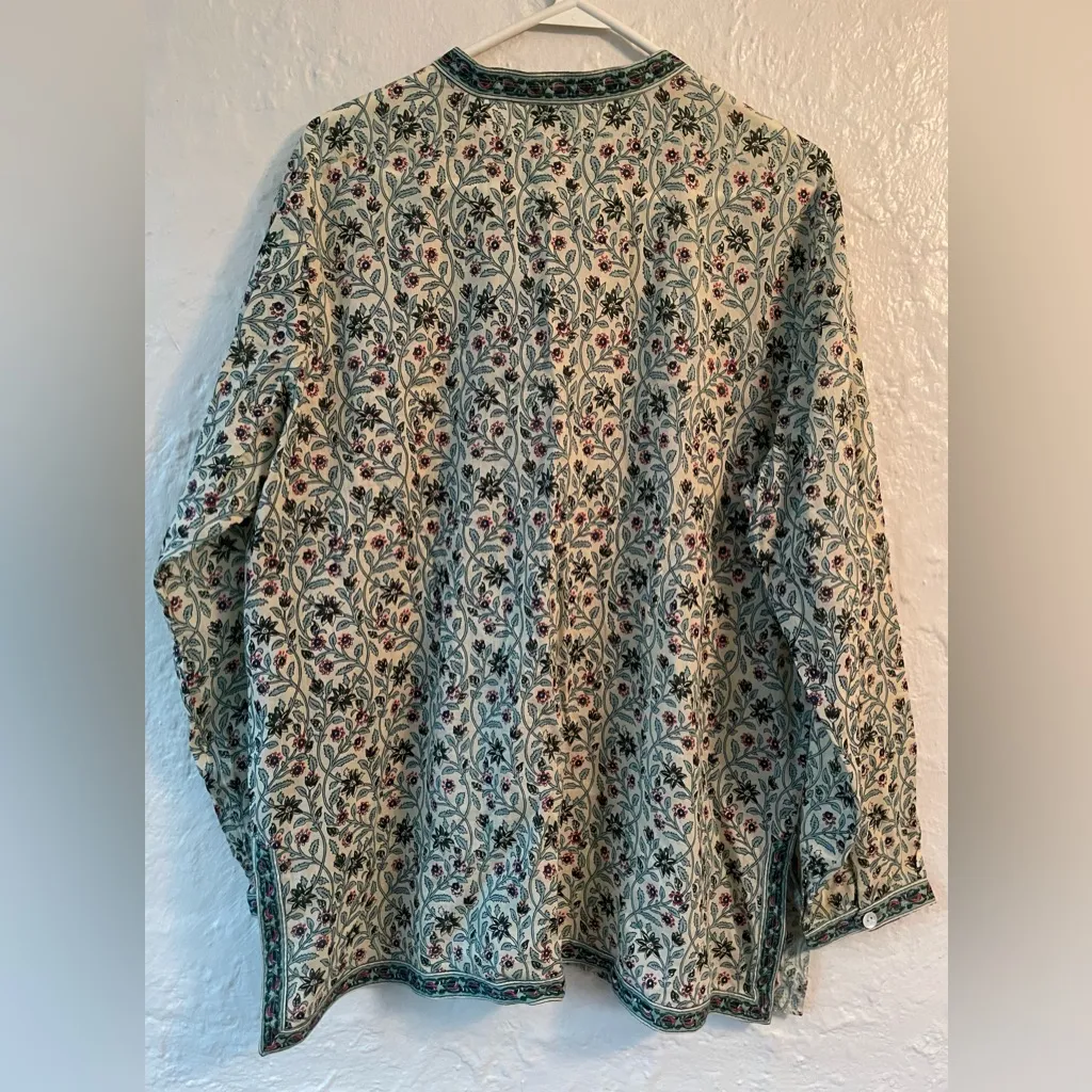 Orvis green paisley/floral print long sleeve button up front tunic blouse; L - Image 7