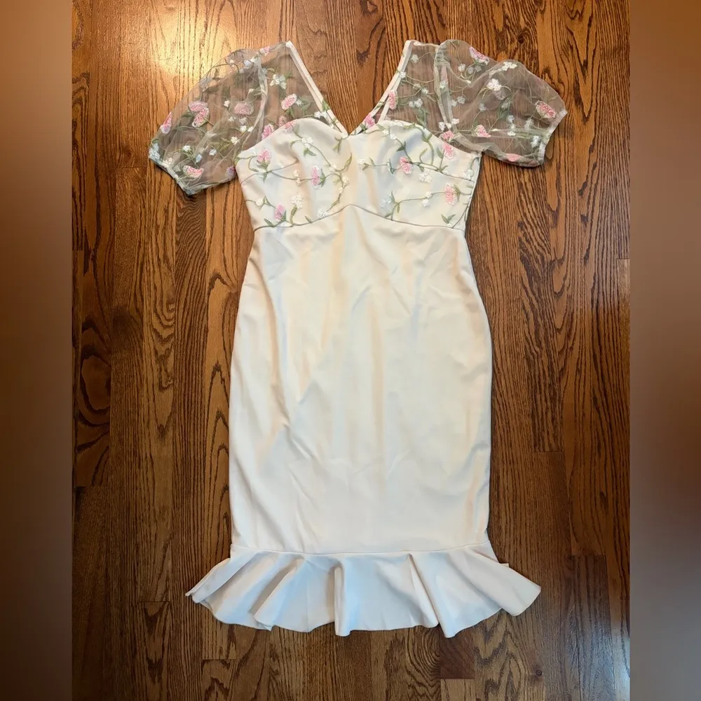 NWT JJ’s House Embroidered V-Neck Elegant Sheath/Column Cream Midi Dress - L - Image 3