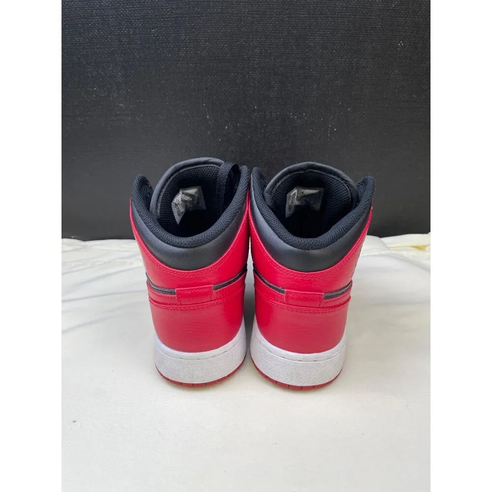 Nike Air Jordan Womens Red Black Sneakers Shoes size 6.5 SKU 6488 - Image 5