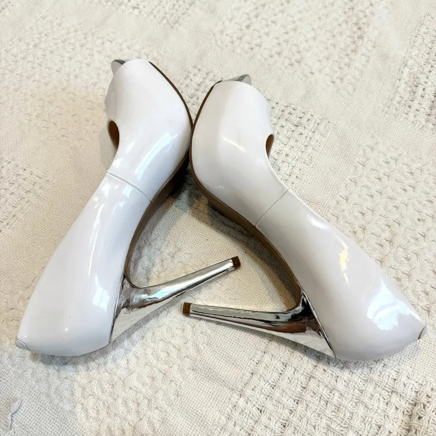Guess Los Angeles patent 8 1/2 platform peep toe pump 4.5 inch heels 2675 - Image 10