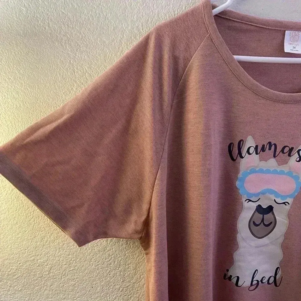 🆕 Plus Size Graphic Sleep Dress from Love at First Sight 2X🆕 Pink - Image 9