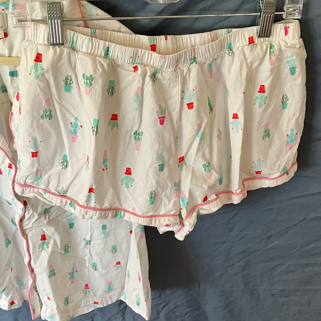 Kate Spade: White Pajama Set- Cactus Print-Cotton Blend- L - Image 12