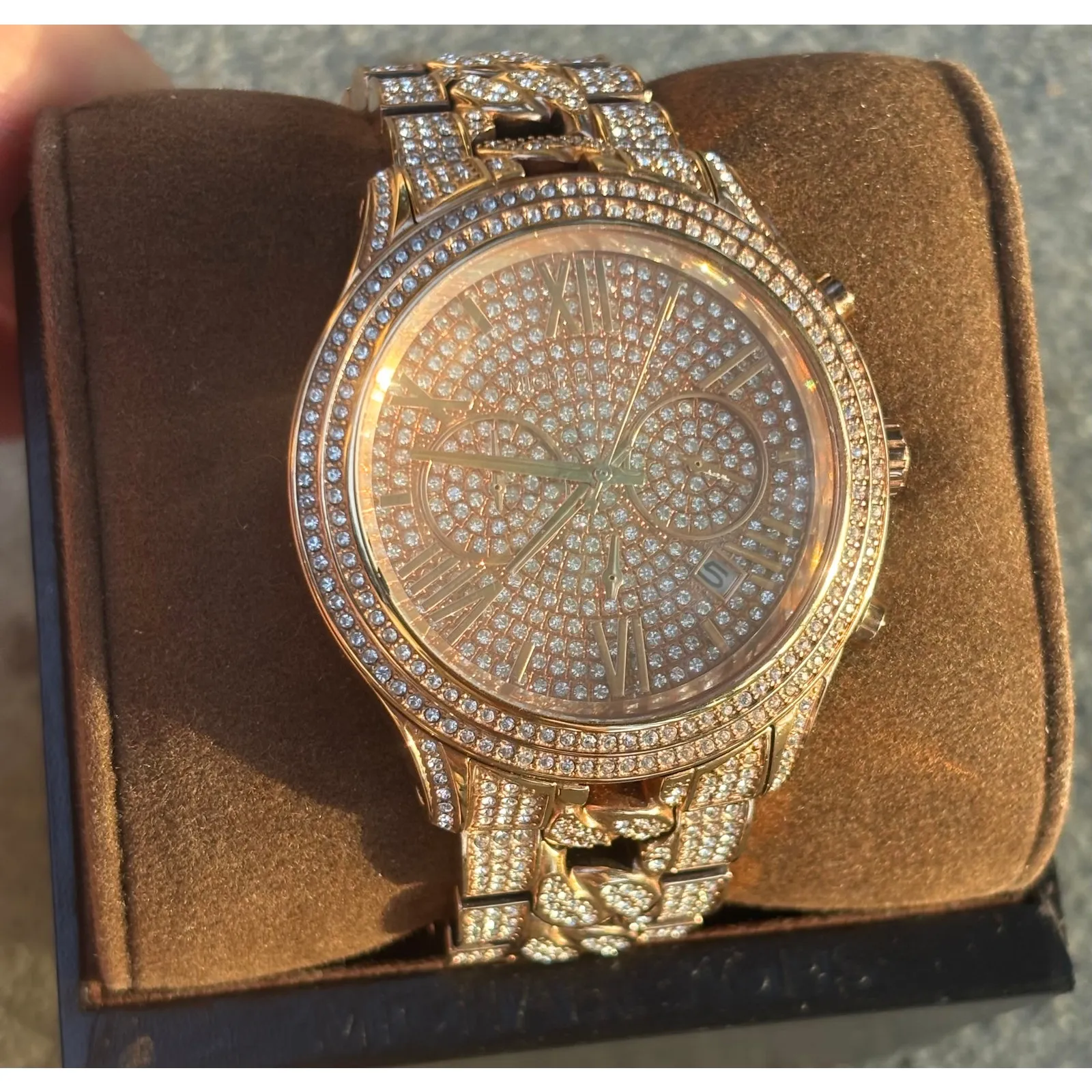 Michael Kors Watch MK5900 Oversized Rose Gold Pave Face and Band New NWT $550 - Image 3