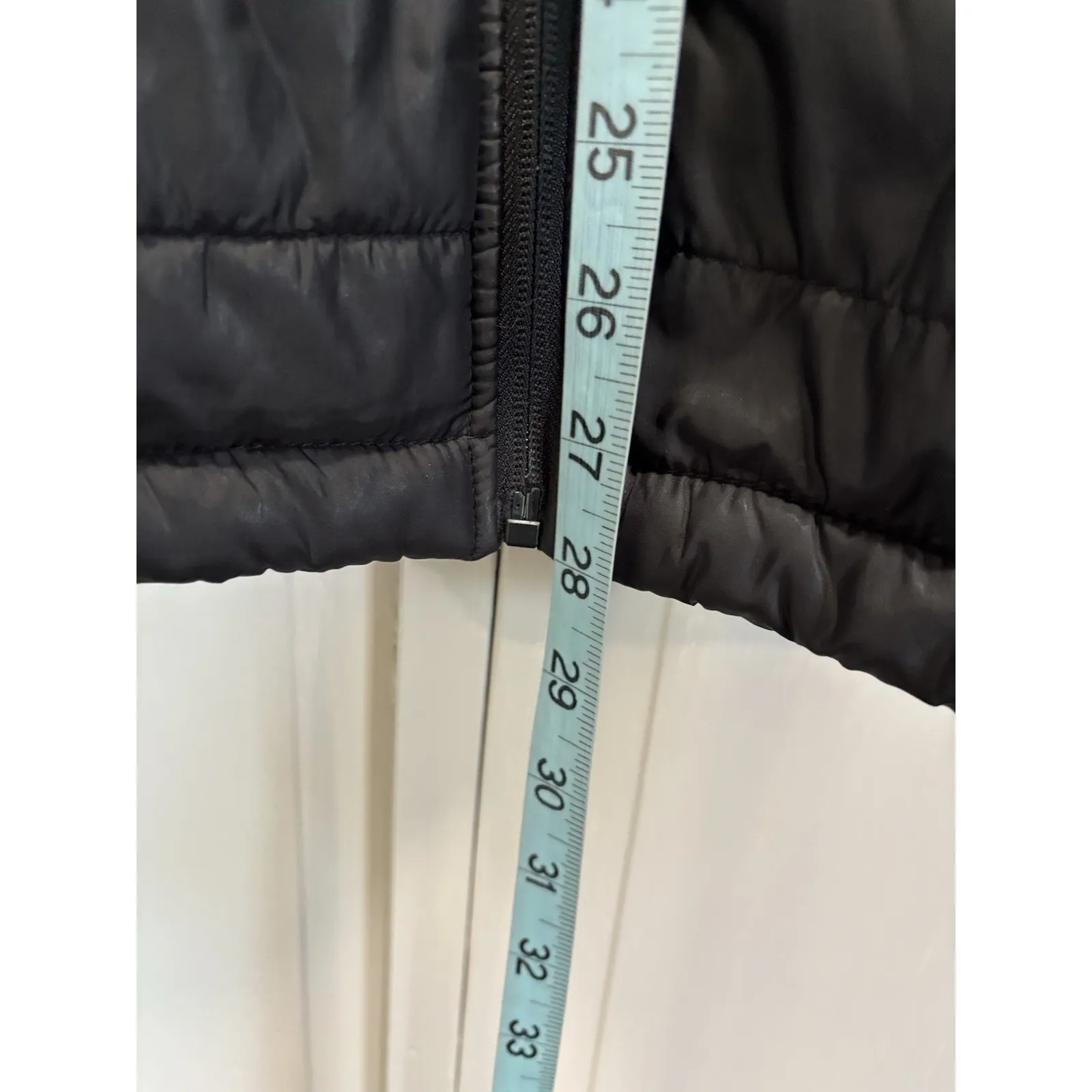 Athletech Puffer Jacket Zip Up Size Large Zip Pockets Fleece‎ Lined Black Toggle - Image 3