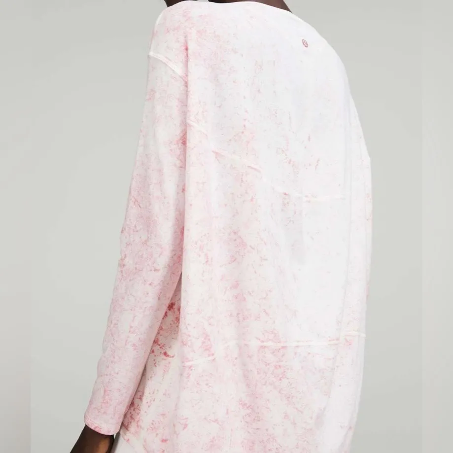 Lululemon Back in Action Pink Long Sleeve Shirt *Vitasea
Cirrus Wash Size 12 - Image 2