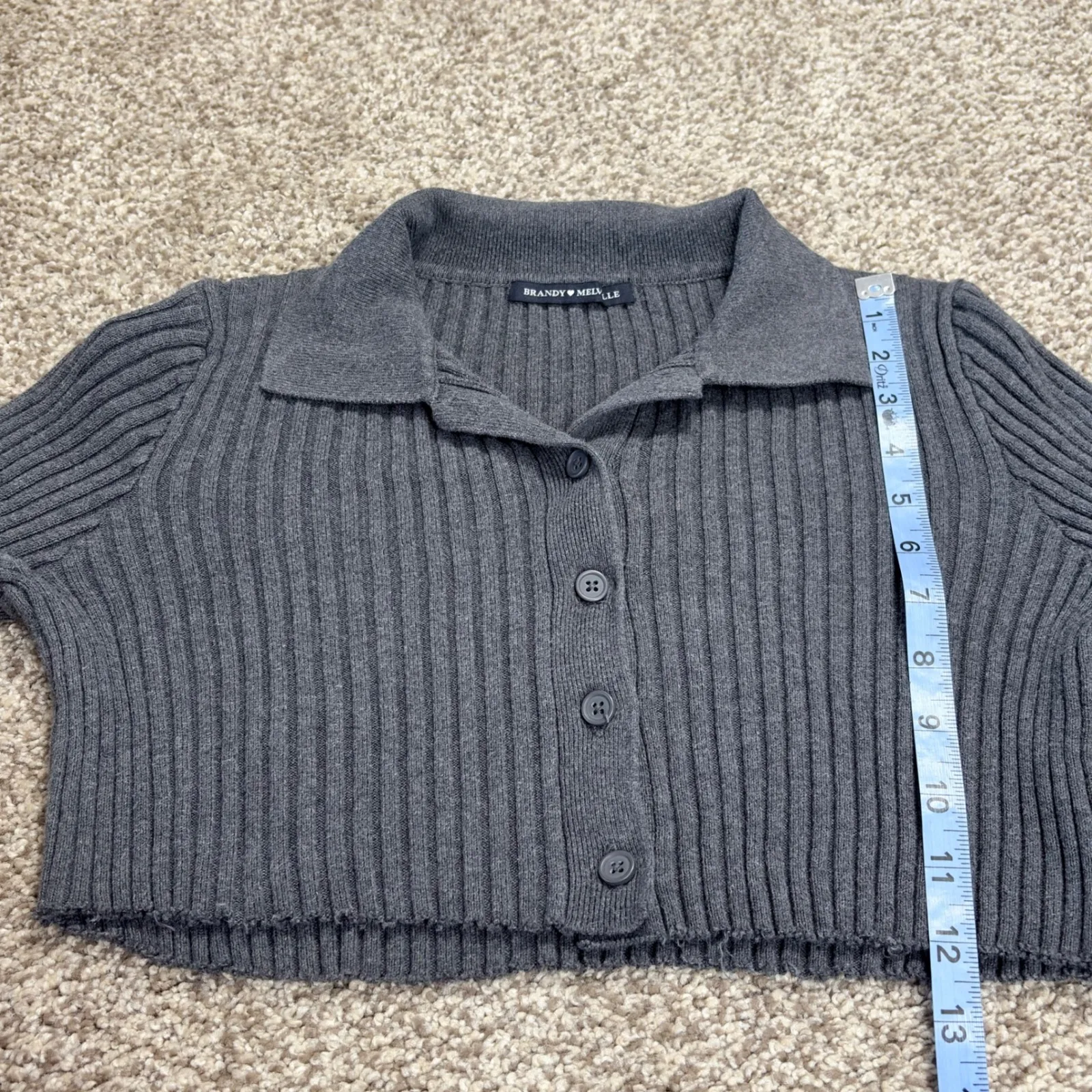 Brandy Melville Gray Ribbed Crop Button Cardigan Sweater Raw Hem XS/S Stretch - Image 8
