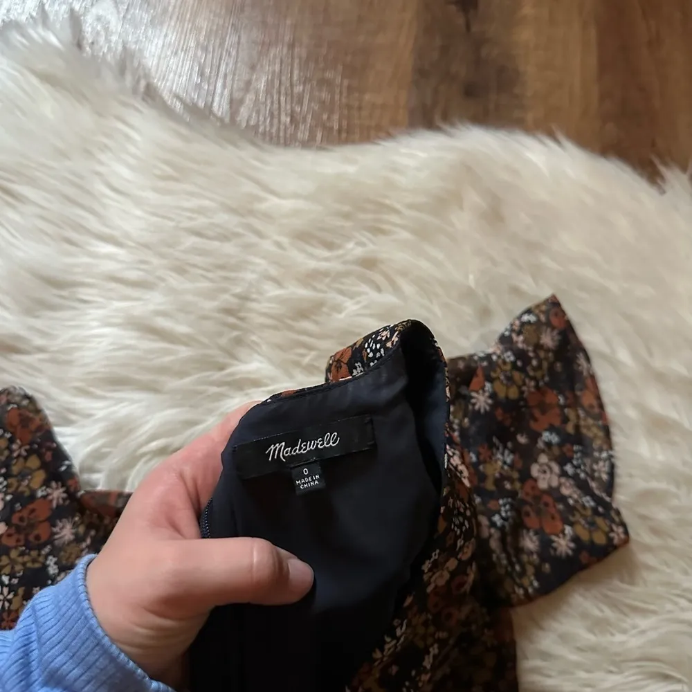 MADEWELL V-Neck Floral Mini Dress - Image 4