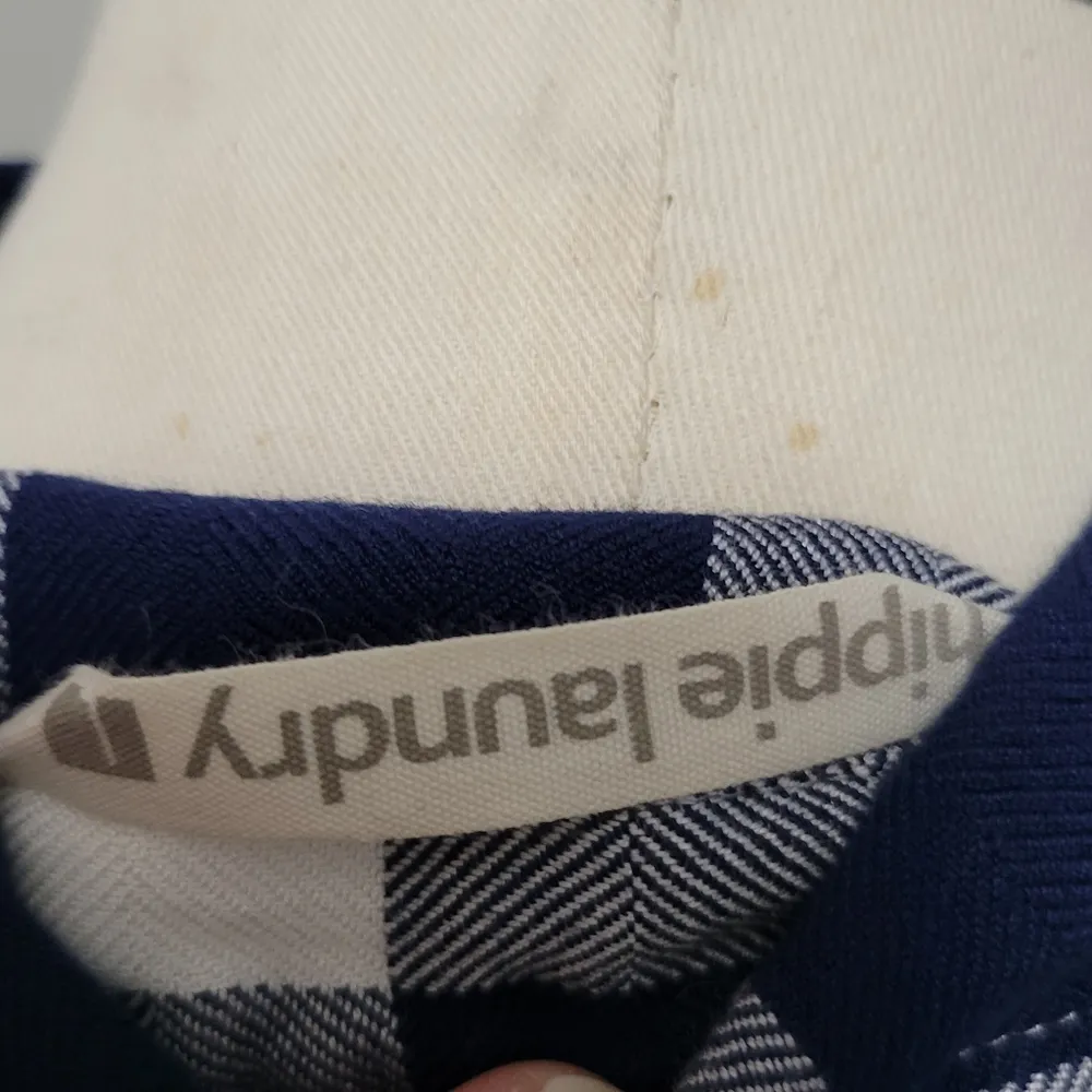 Hippie Laundry blue white buffalo check button down size large - Image 6