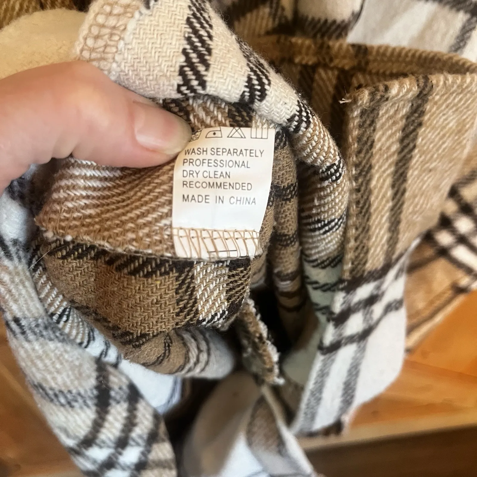 Plaid Button Front Shirt Jacket Woman's Large Brown Ivory Oversized Long Shacket - Image 5