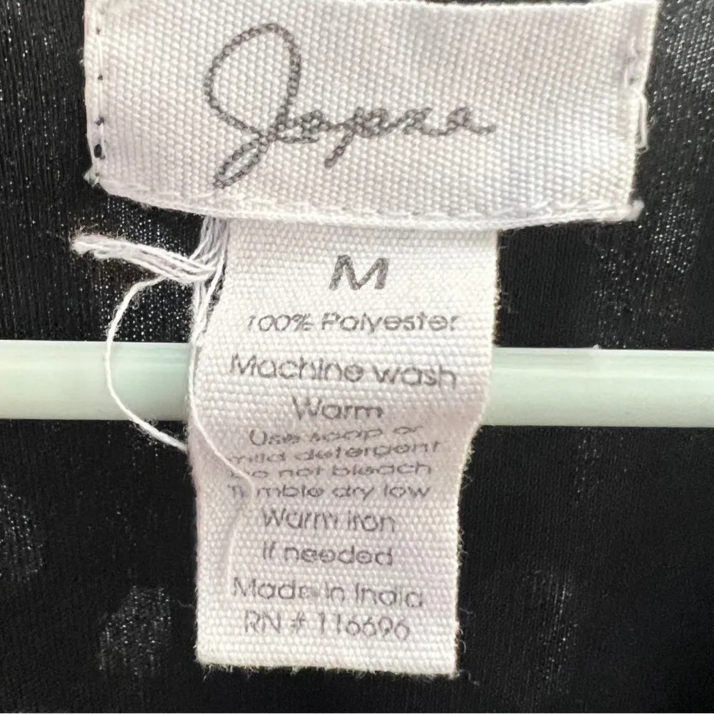 Japna Medium Wrap Top with V-Neck and Cinched Waist - Image 5