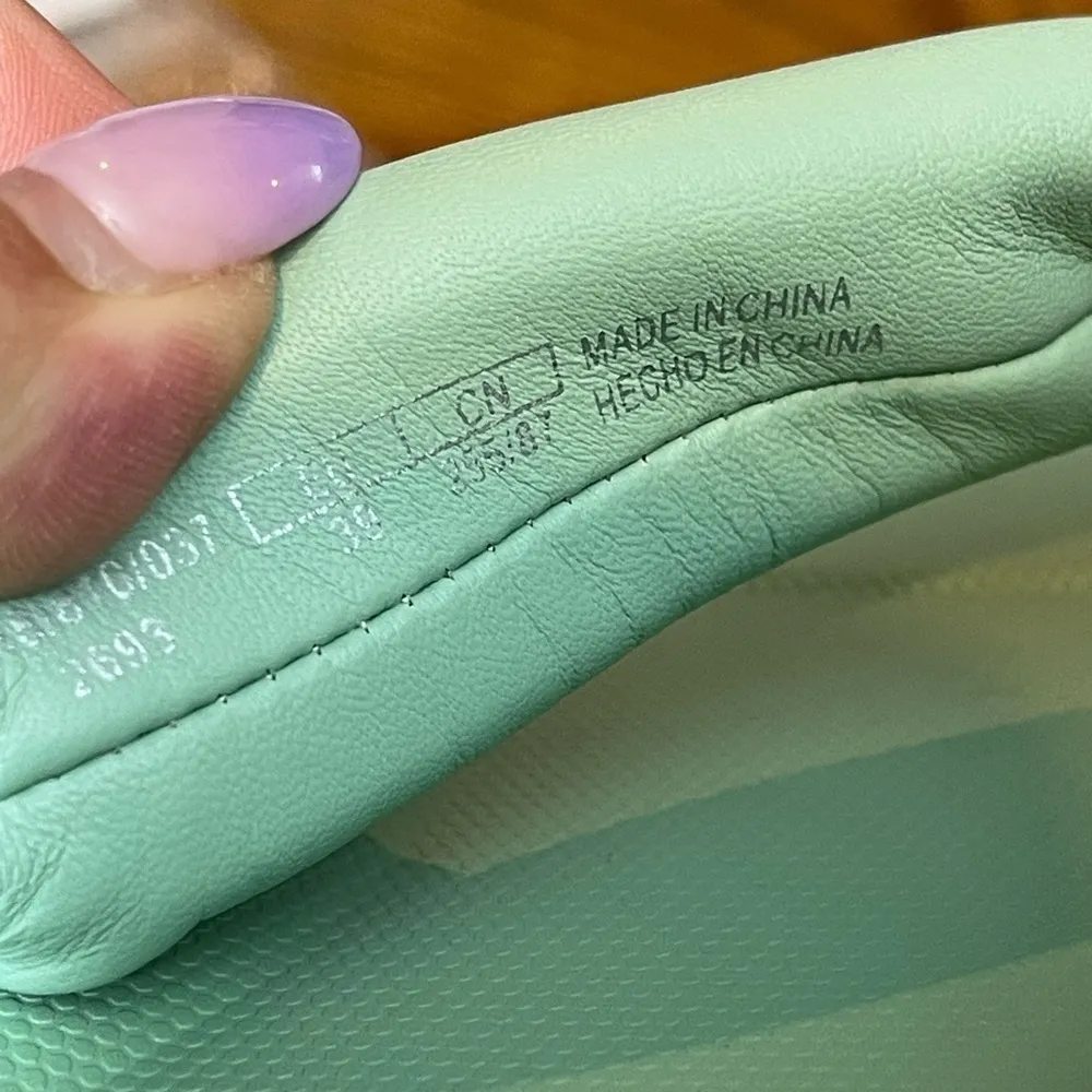 Zara leather chunky quilted flip flop sandals Sz 39-40 - Image 5