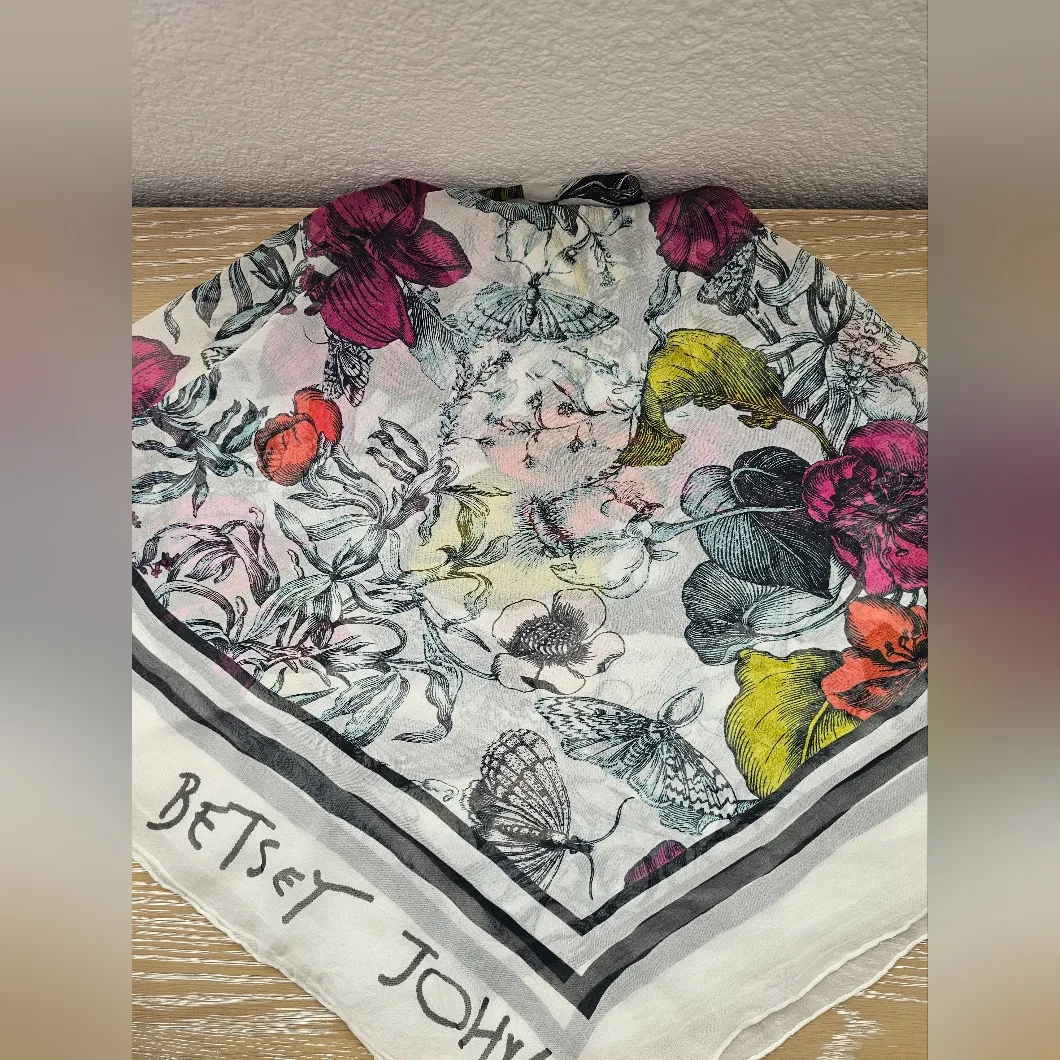 Betsey Johnson White Silk Sheer Etched Flower Butterfly Square Neck Scarf - Image 6