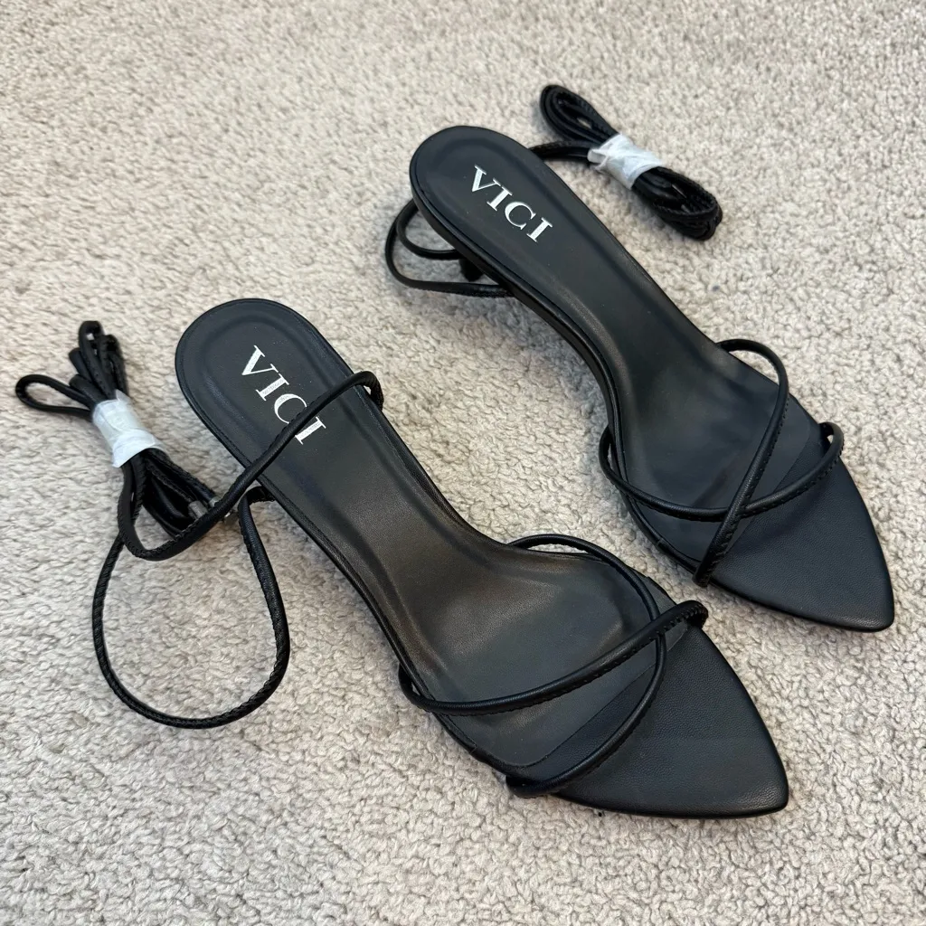 VICI Bella Strappy Faux Leather Kitten Heel Sandals Black 9 - Image 3