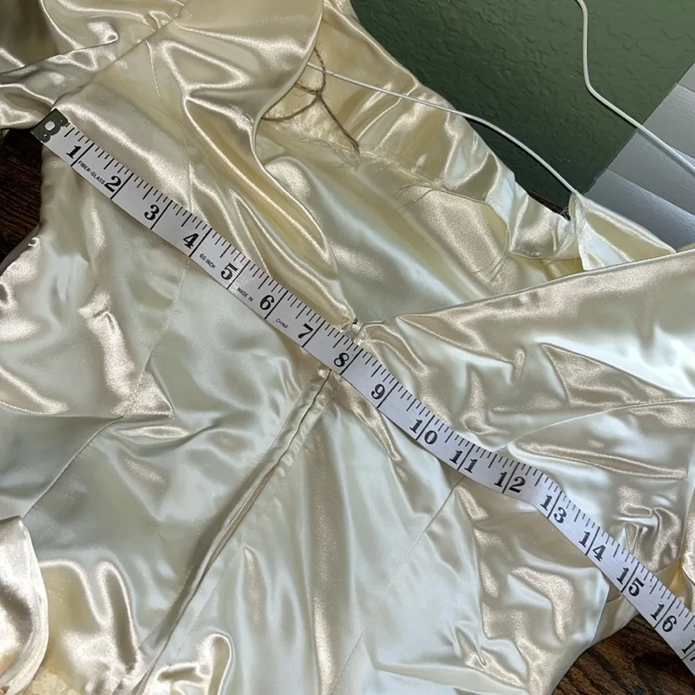 Vintage 50s wedding dress • ivory dress • vintage wedding • lace satin - Image 12