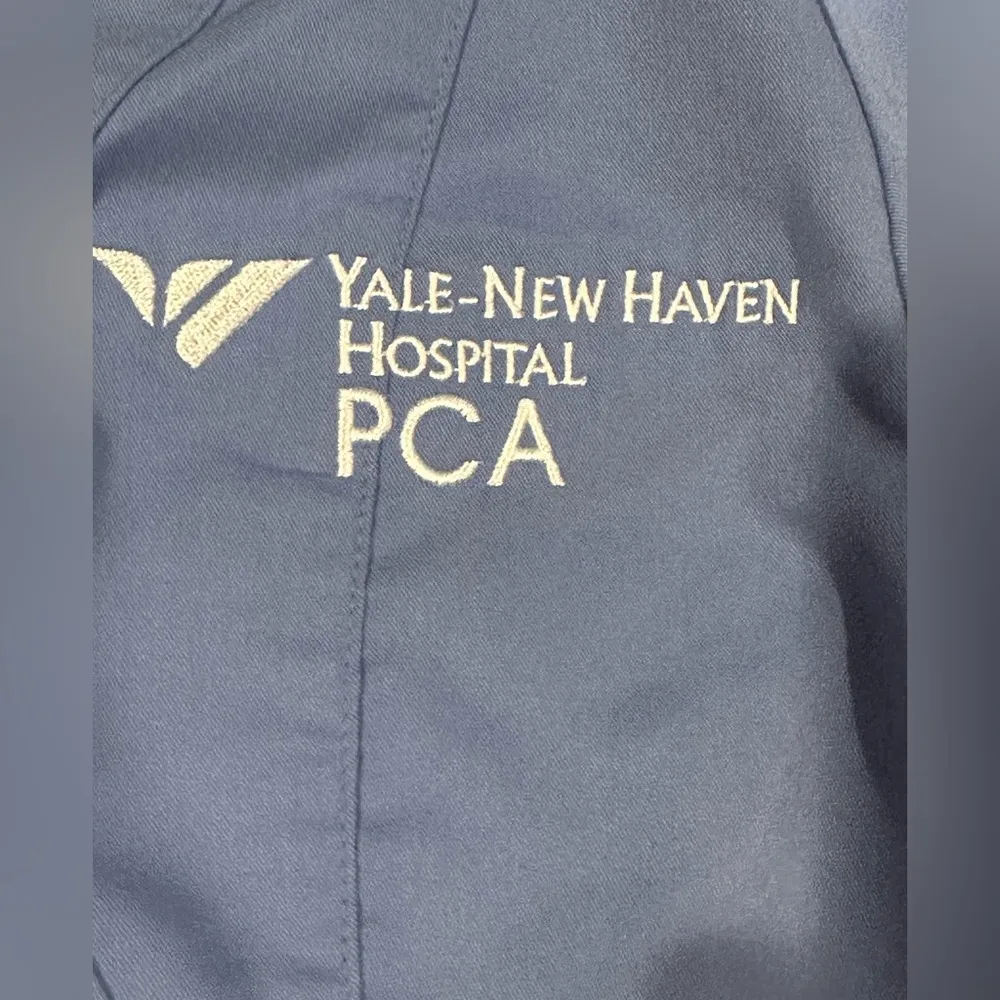 Greys & Anatomy By Barco Yale New Haven Hospital Top PCA Blue Short Sleeves Sz S - Image 6