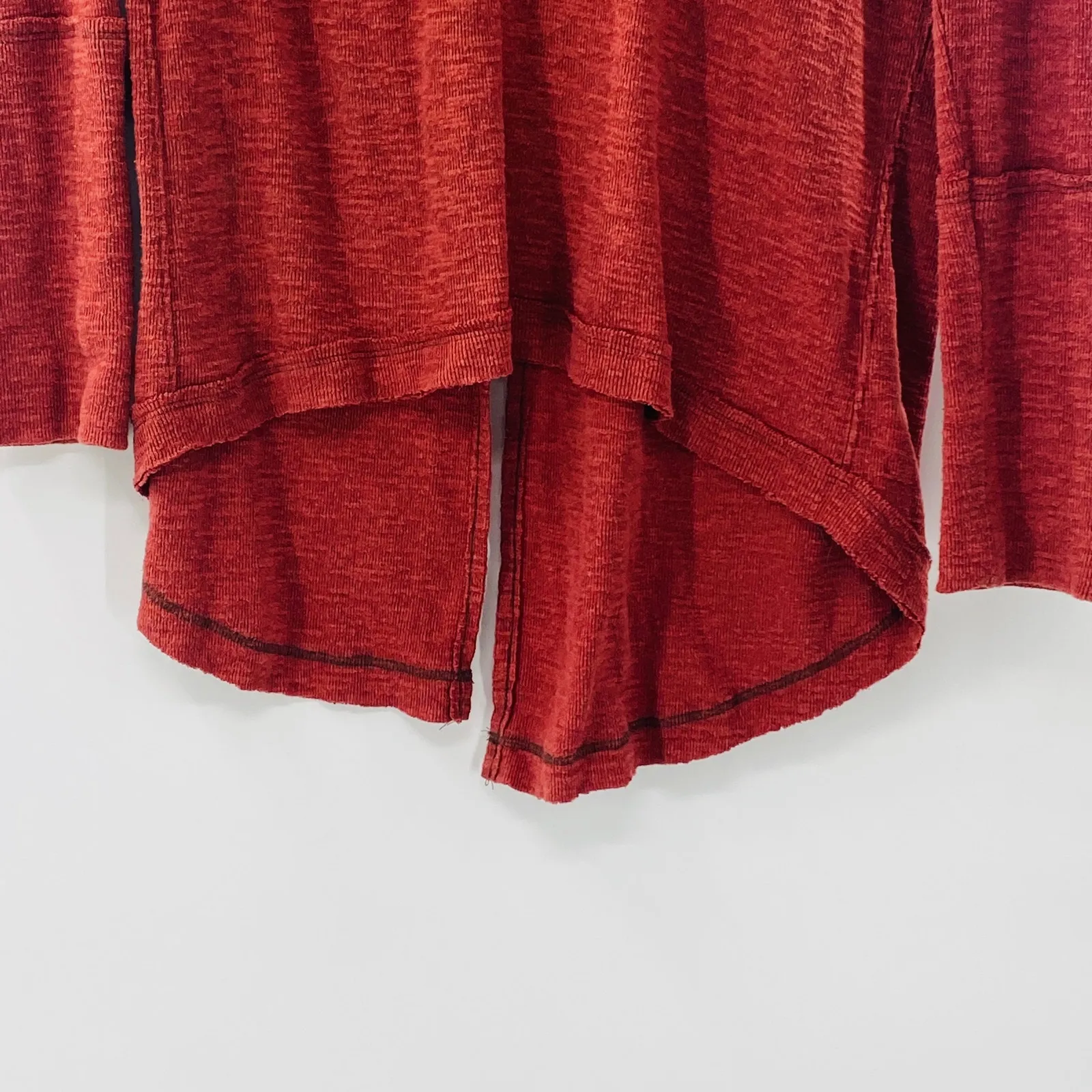 Free People We The Free Split Back Red Long Sleeve Knit Turtleneck Top Sm Rustic - Image 9