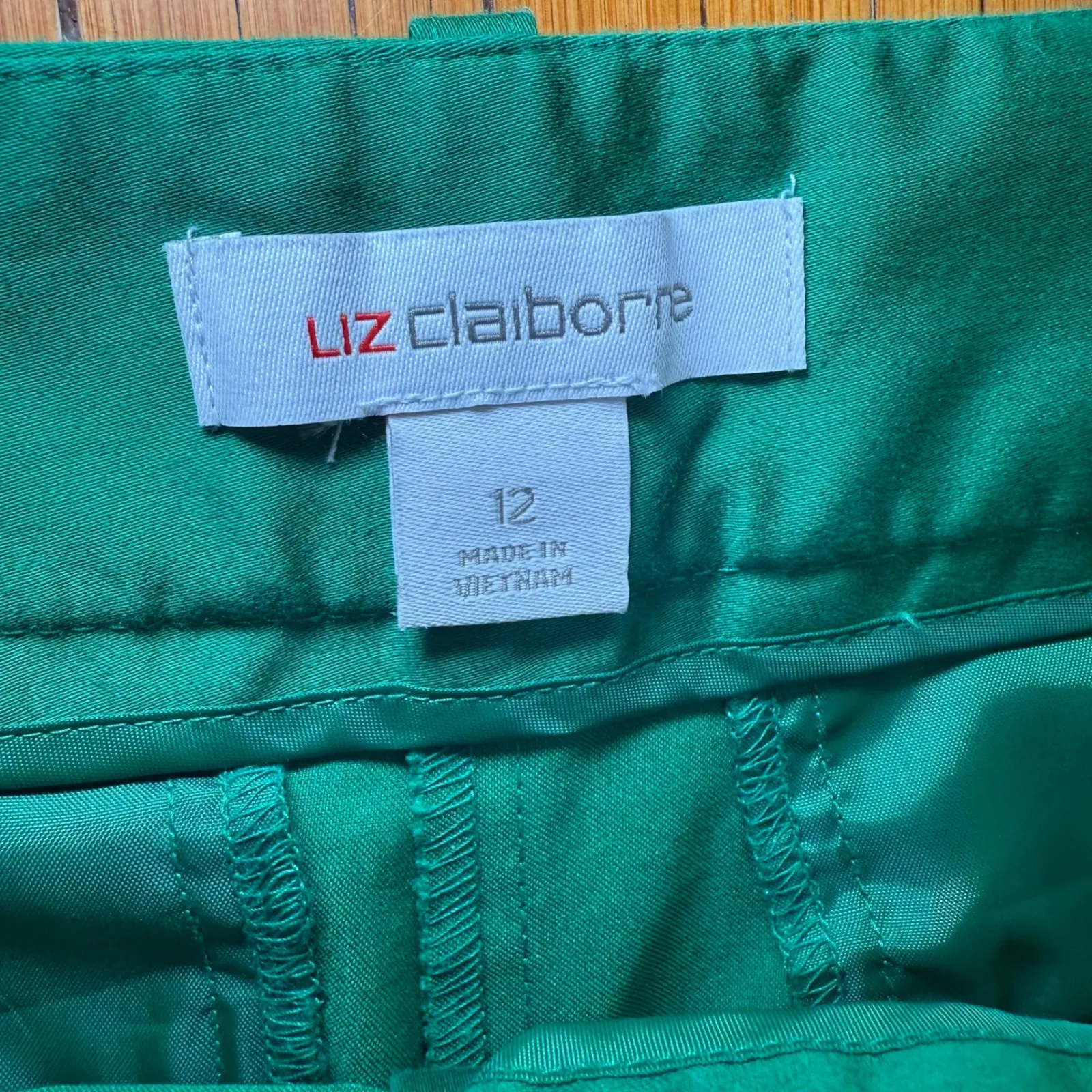 Vintage Liz Claiborne Green Pleated Cropped Trousers Classic‎ Career Pants - Image 2