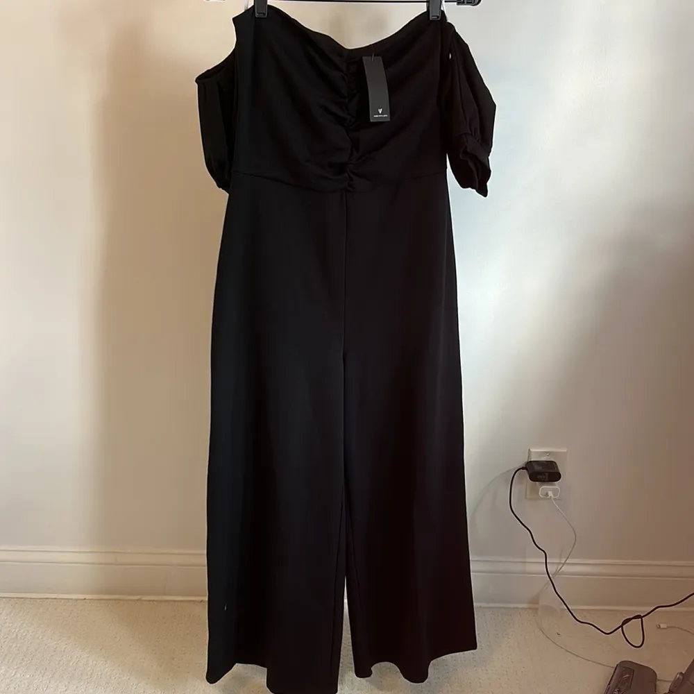 Lulus Impress Release Black Off Shoulder Puff Sleeve Jumpsuit Size XL - Image 5