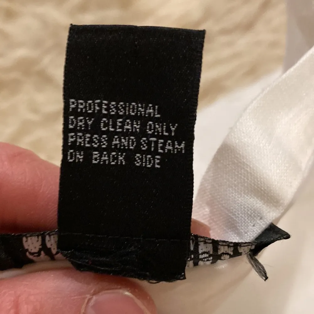 Anne Carson Linen Embroidered Beaded Midi Skirt Sz 6 Midi Slit Front Embellished - Image 6