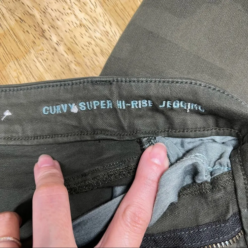 American Eagle Curvy Super High Waisted Jegging 2 - Image 11